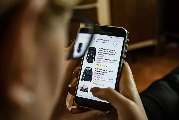 App-based shopping is a good option if you know what you'd be getting and keep adequate margin for the delivery.