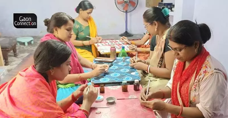 Gulabi Meenakari work has turned out to be a source of income to more than 200 women in the city. 