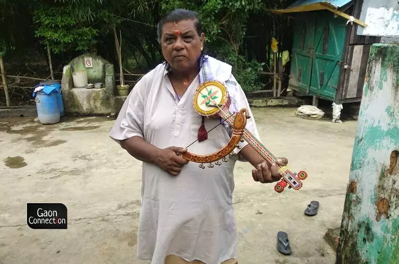 Khirod Kumar Nath, a noted Kendara performer. 