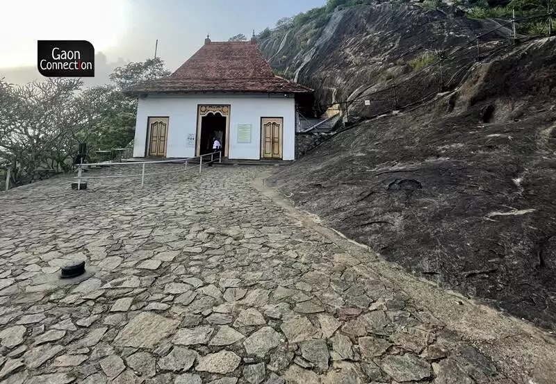 The entrance to the Dambulla Rock Temple.