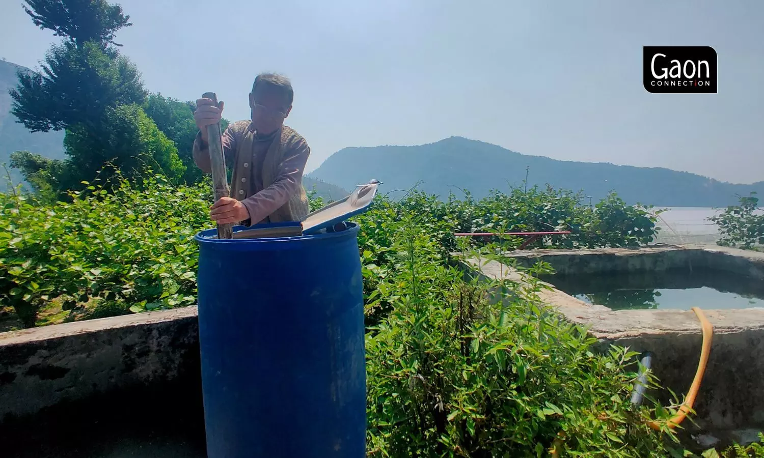 Farmer Bhawan Singh Koranga is one of the earliest farmers in Uttarakhand to cultivate kiwi. Photo by Megha Prakash.