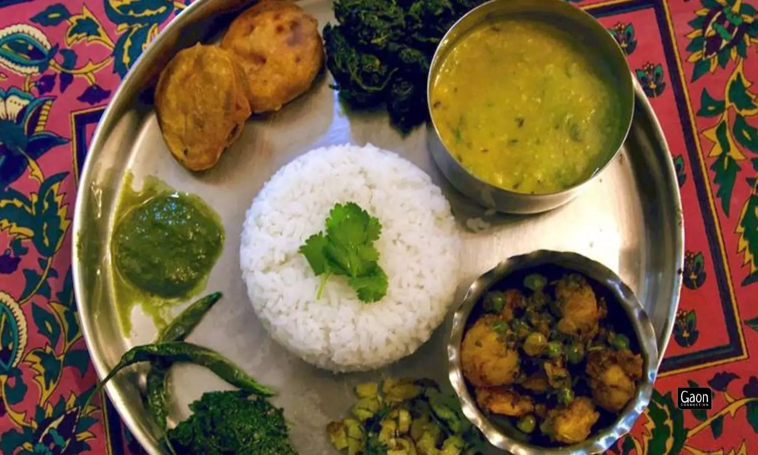 The lunch that day is known as Nahay Khay, which means ‘Bathe and Eat’.